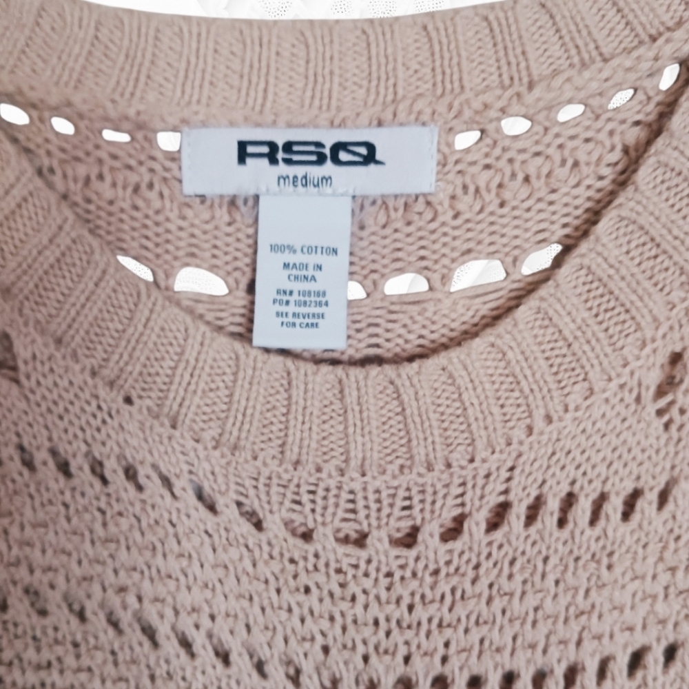 RSQ Tan Loose Knit Sleeveles Cropped Sweater/Vest Top - Picture 2 of 3
